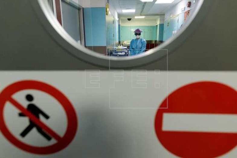 Foto de archivo de la planta para pacientes con covid-19 del Hospital Universitario Nuestra Señora de La Candelaria, en Santa Cruz de Tenerife. EFE/Ramón de la Rocha